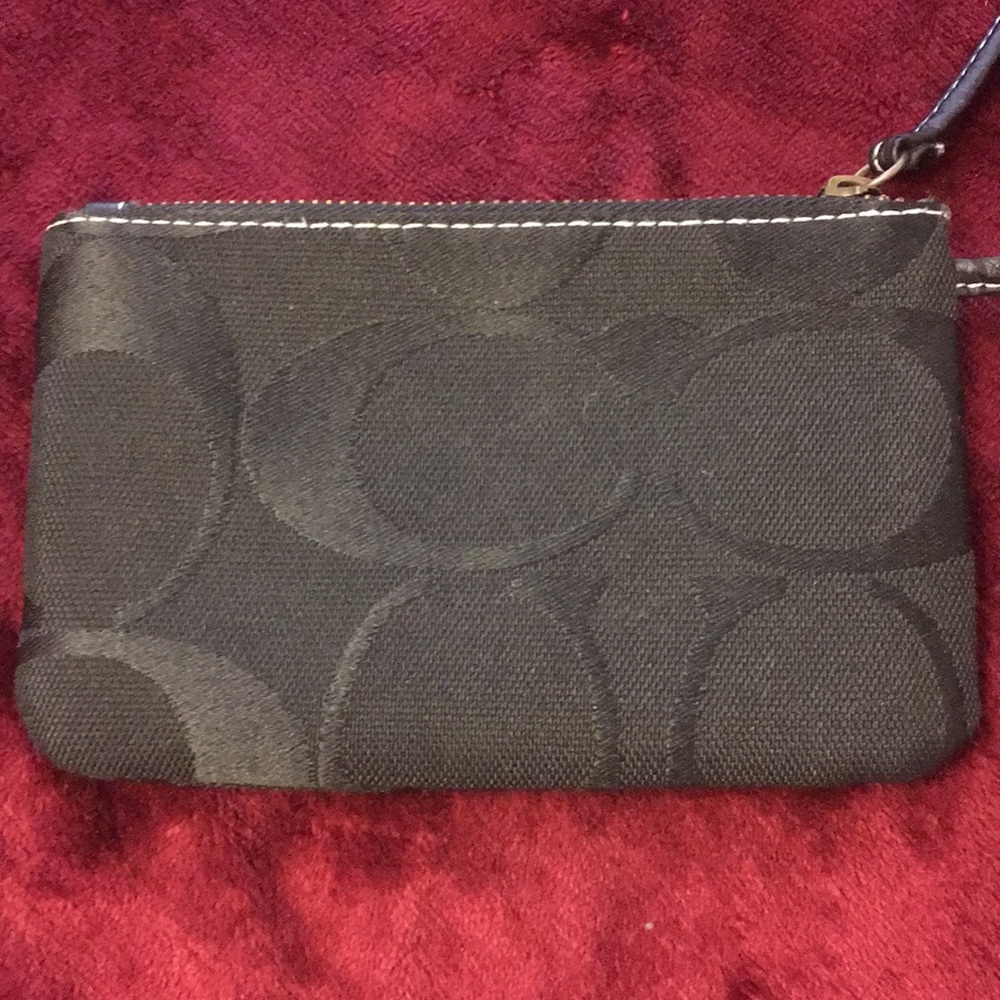 Coach wristlet - Picture 2 of 3